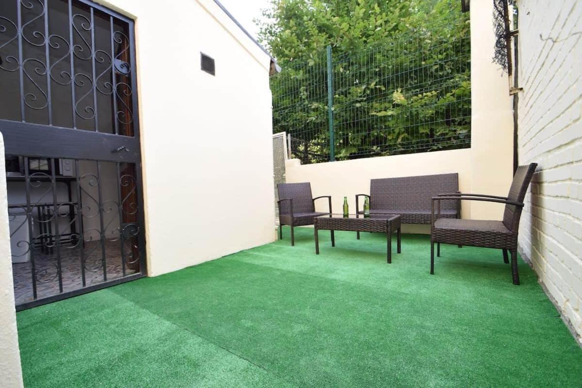 Maison de ville haut de gamme En face du stade de France Saint-Denis  Extérieur photo